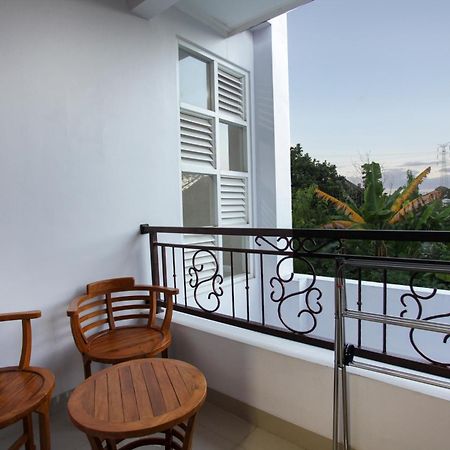 Banua Raya Homestay Jogjakarta Buitenkant foto
